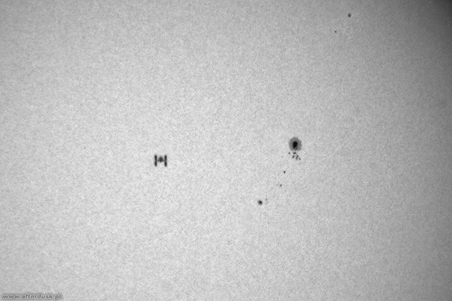 ISS na tarczy Słońca