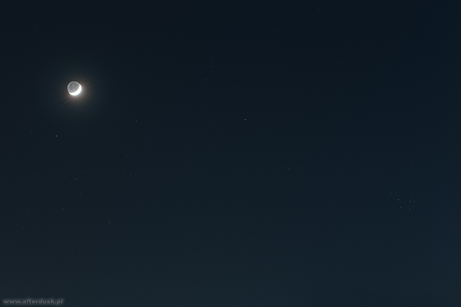 Mars, Księżyc i Plejady 9. kwietnia 2019 roku