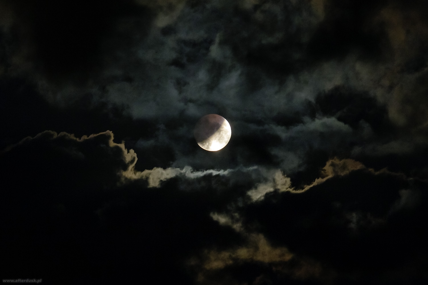 Zaćmienie Księżyca 20:56UT