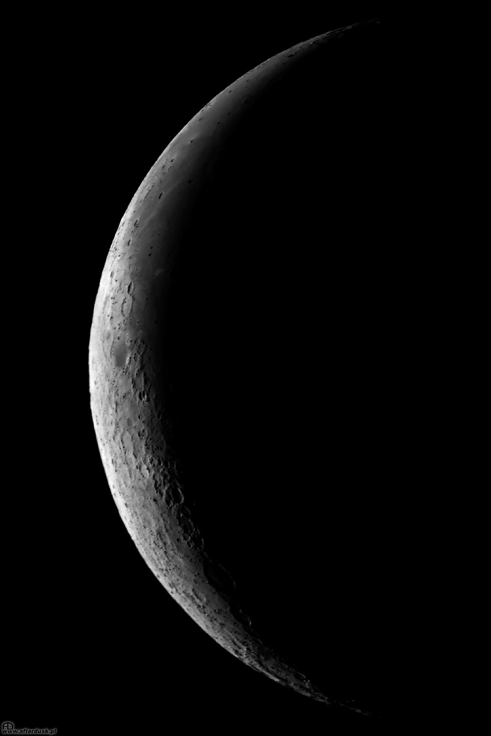 Księżyc, faza 12.3%, średnica 1806.86&rdquo;