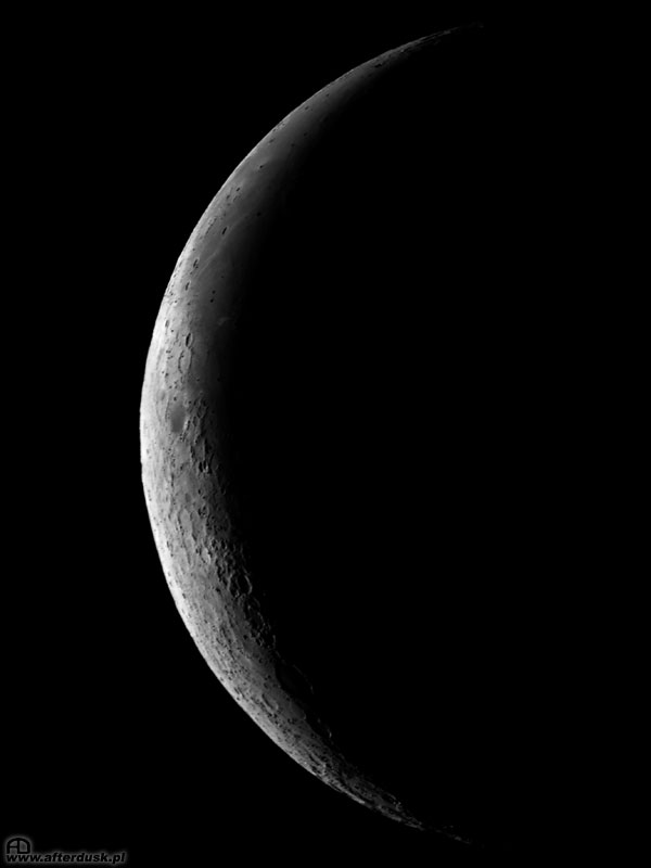 Księżyc, faza 12.3%, średnica 1806.86&rdquo;