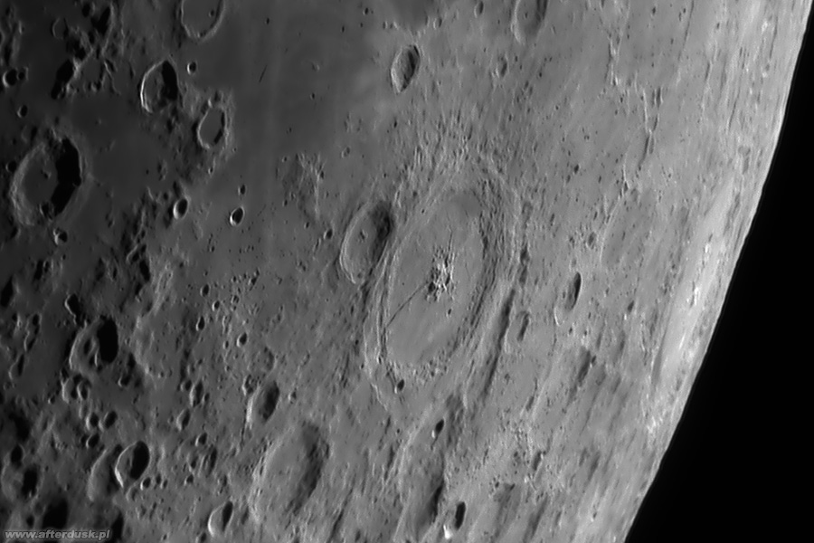 Petavius, faza 23.9%