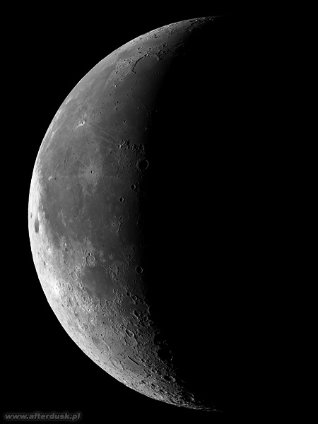 Księżyc, faza 28.9%