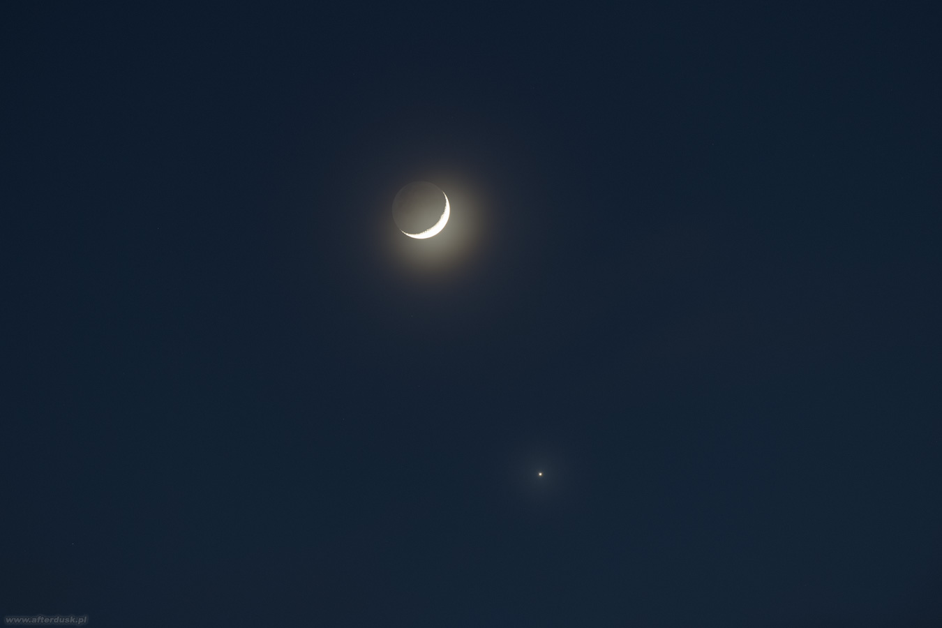 Księżyc i Wenus, 23.04.2023, 19:03UT