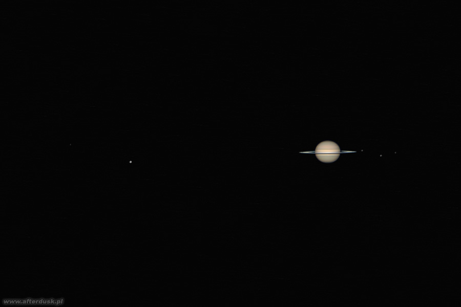 Saturn z księżycami z 30 lipca 2024roku
