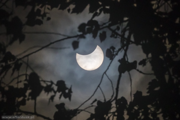 Zaćmienie Słońca 25.10.2022