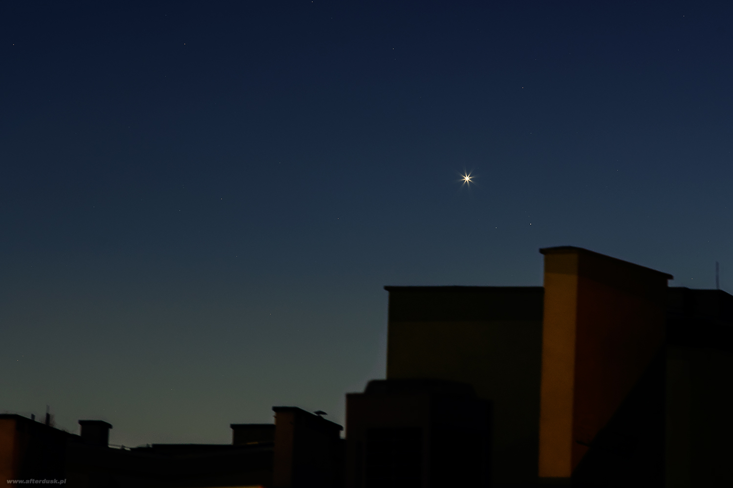 Wenus i Neptun, 16:55UT