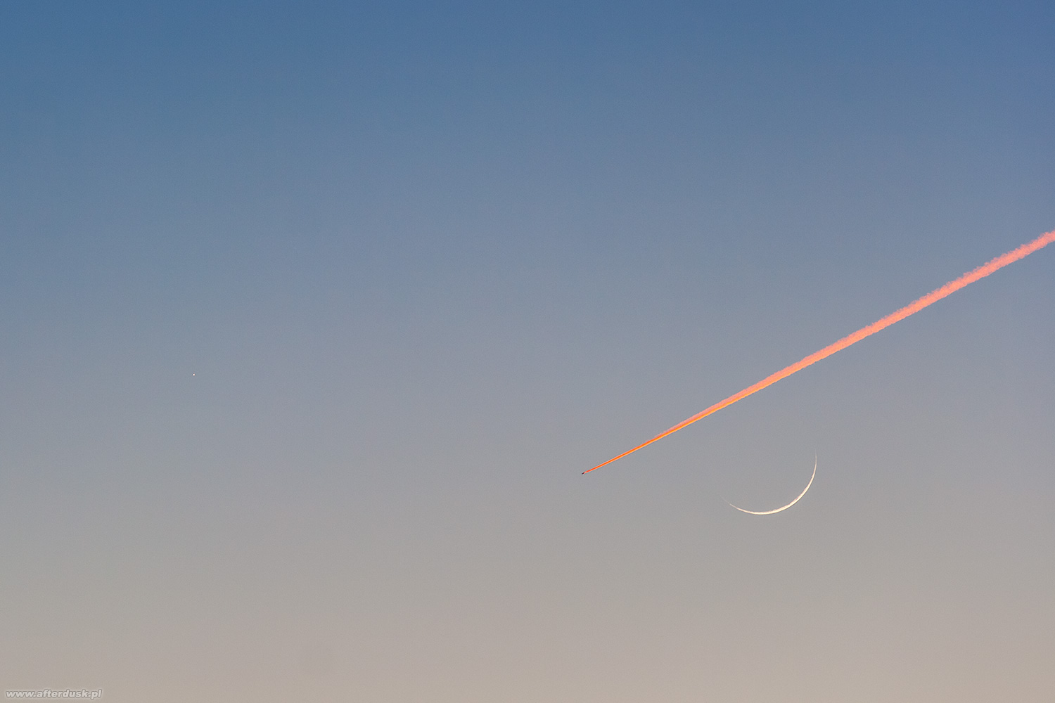 Merkury, Księżyc i samolot