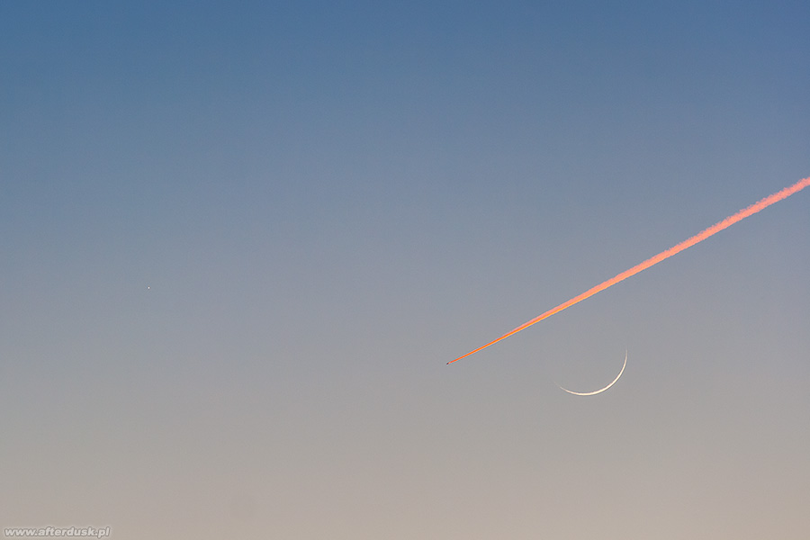 Merkury, Księżyc i samolot