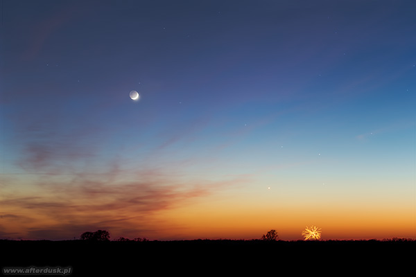 Wenus, Merkury, Uran i Księżyc, 19. marca 2018r.